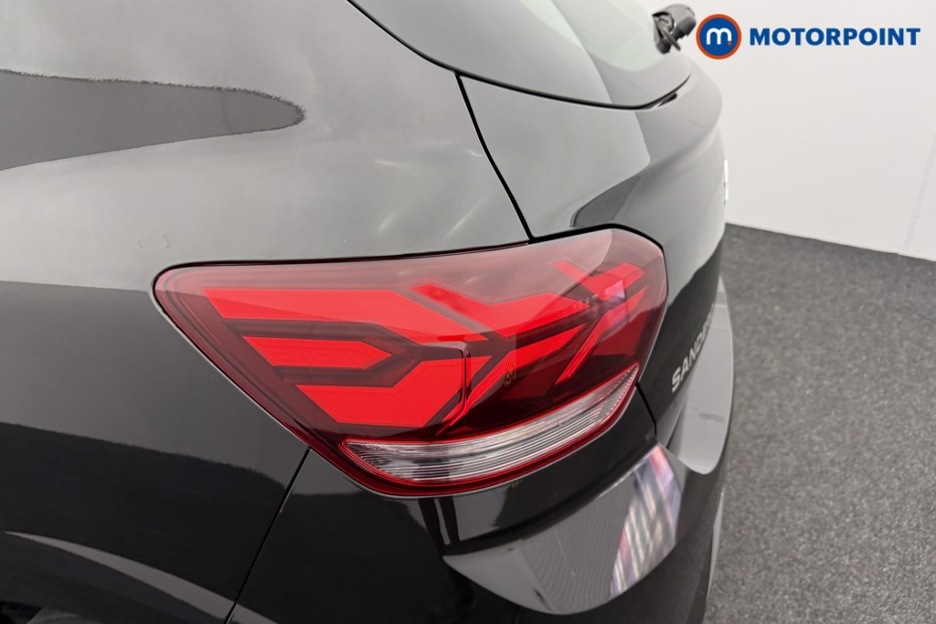 Dacia Sandero Expression Manual Petrol Hatchback - Stock Number (1592198) - 22nd supplementary image