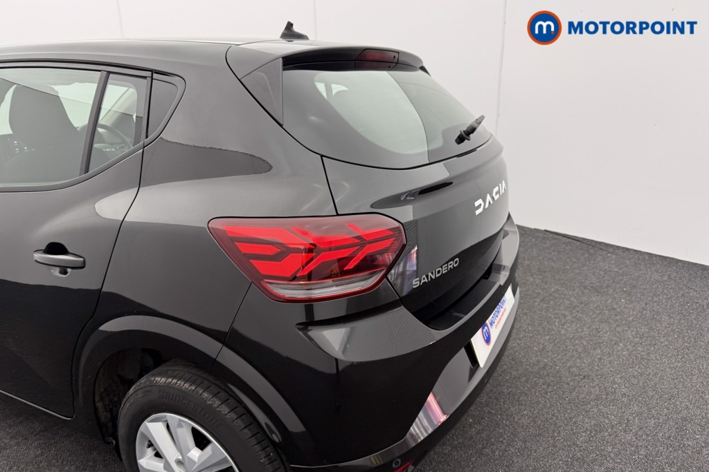 Dacia Sandero Expression Manual Petrol Hatchback - Stock Number (1592198) - 23rd supplementary image