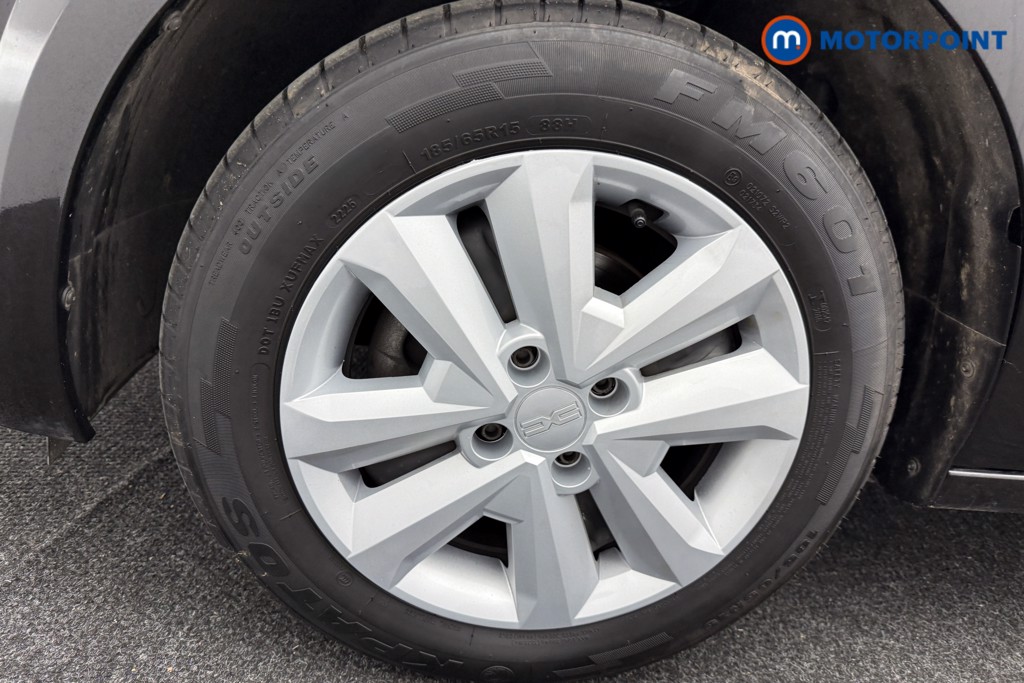 Dacia Sandero Expression Manual Petrol Hatchback - Stock Number (1592198) - 26th supplementary image