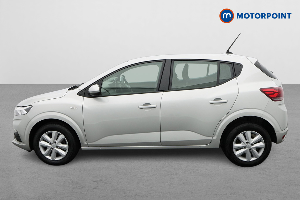 Dacia Sandero Expression Manual Petrol Hatchback - Stock Number (1592199) - Passenger side