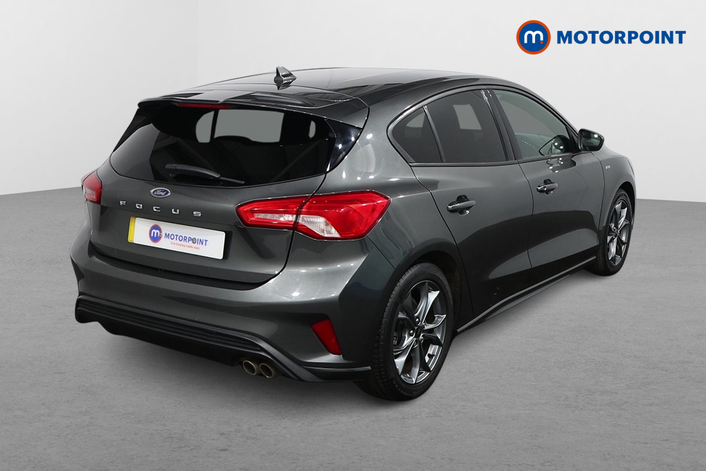 Ford Focus St-Line Manual Petrol Hatchback - Stock Number (1592587) - Drivers side rear corner
