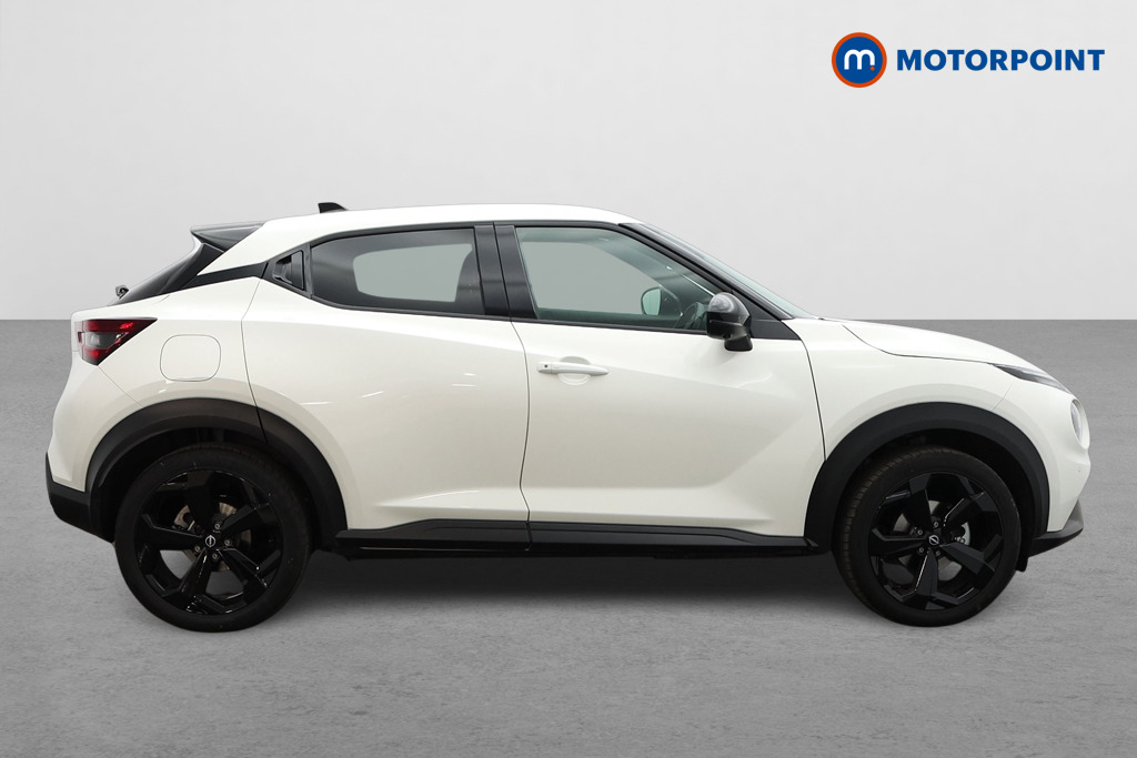 Nissan Juke Tekna Automatic Petrol SUV - Stock Number (1592988) - Drivers side