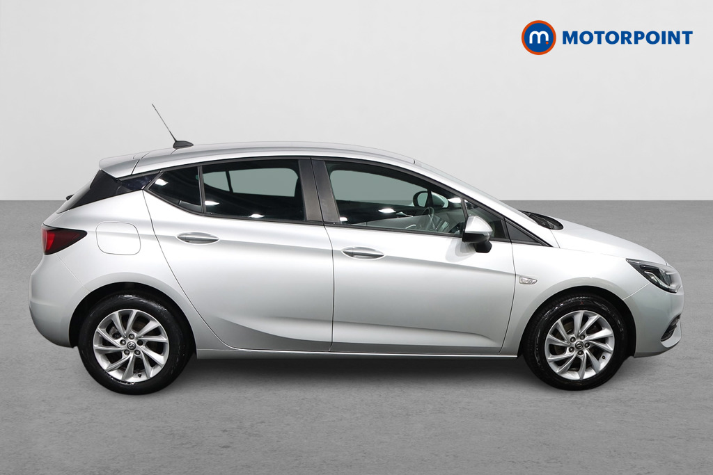 Vauxhall Astra Business Edition Nav Manual Diesel Hatchback - Stock Number (1593077) - Drivers side