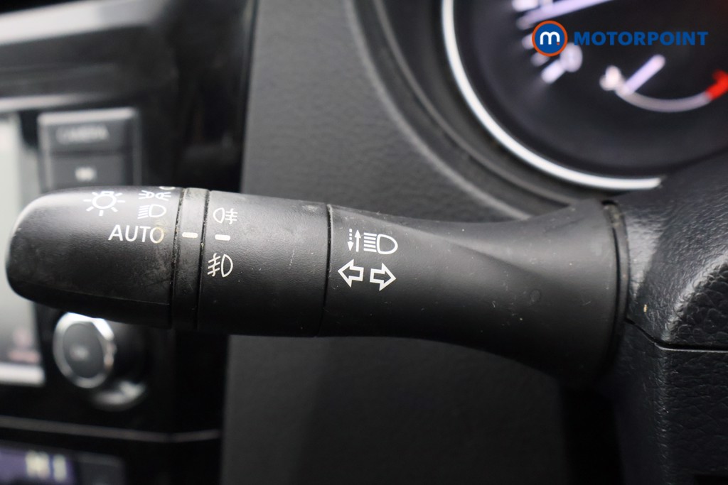 Nissan Qashqai Acenta Premium Manual Petrol SUV - Stock Number (1593223) - 4th supplementary image