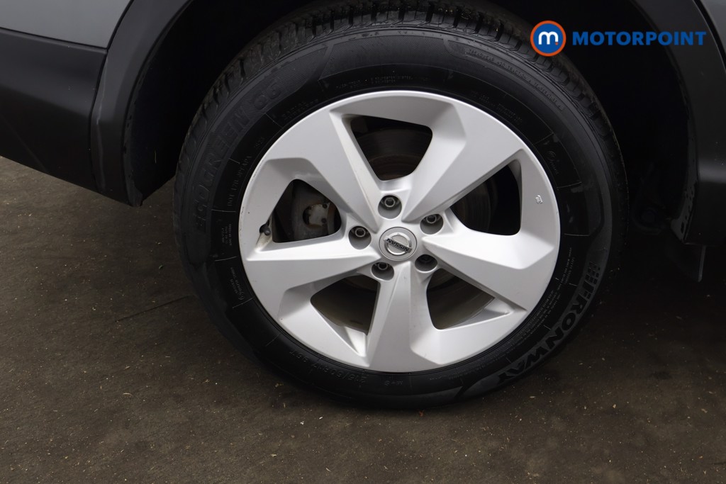 Nissan Qashqai Acenta Premium Manual Petrol SUV - Stock Number (1593223) - 20th supplementary image