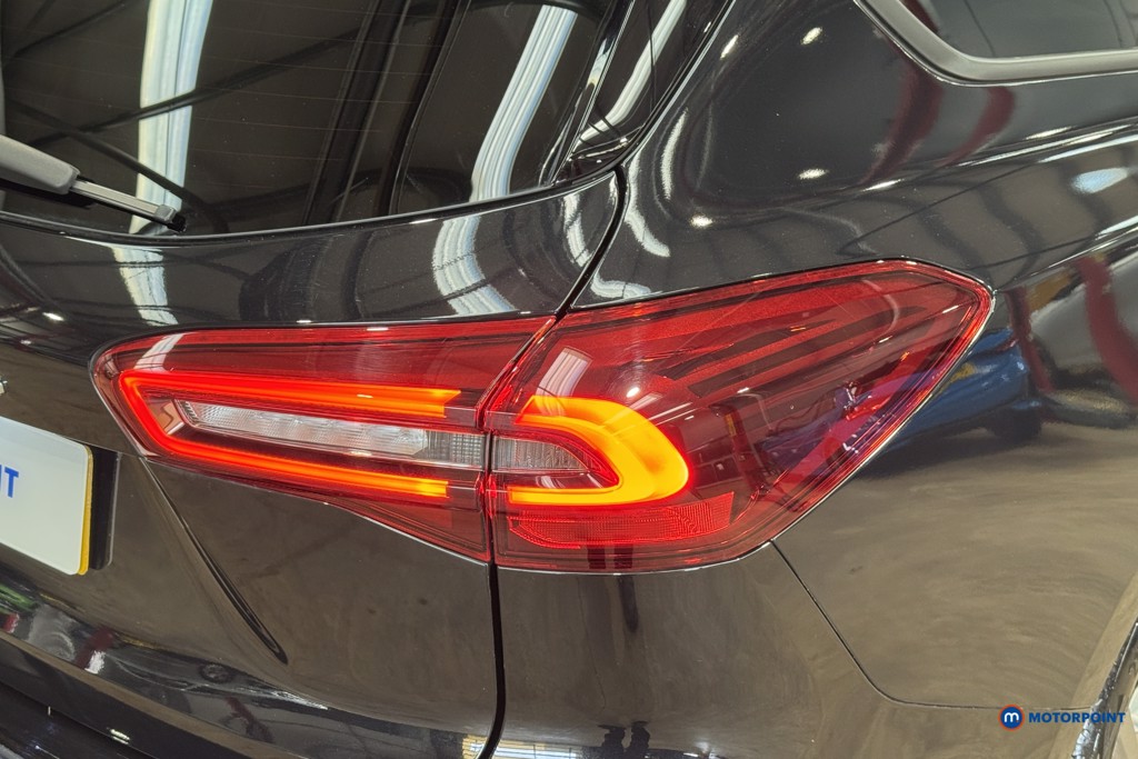 Ford Focus St-Line Manual Petrol Estate - Stock Number (1593363) - 2nd supplementary image