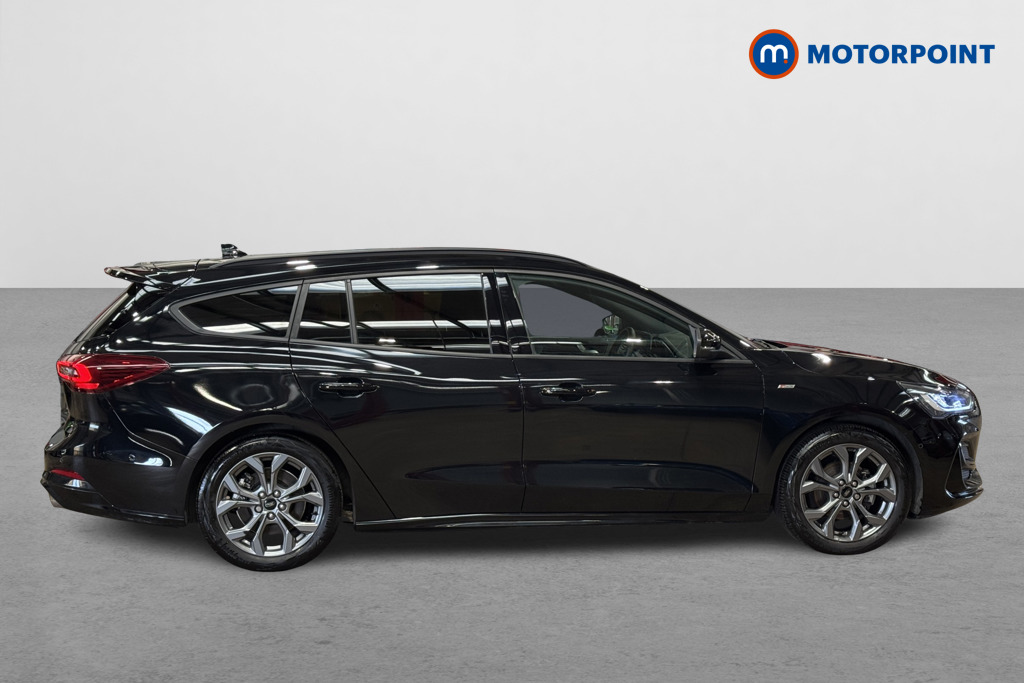 Ford Focus St-Line Manual Petrol Estate - Stock Number (1593363) - Drivers side