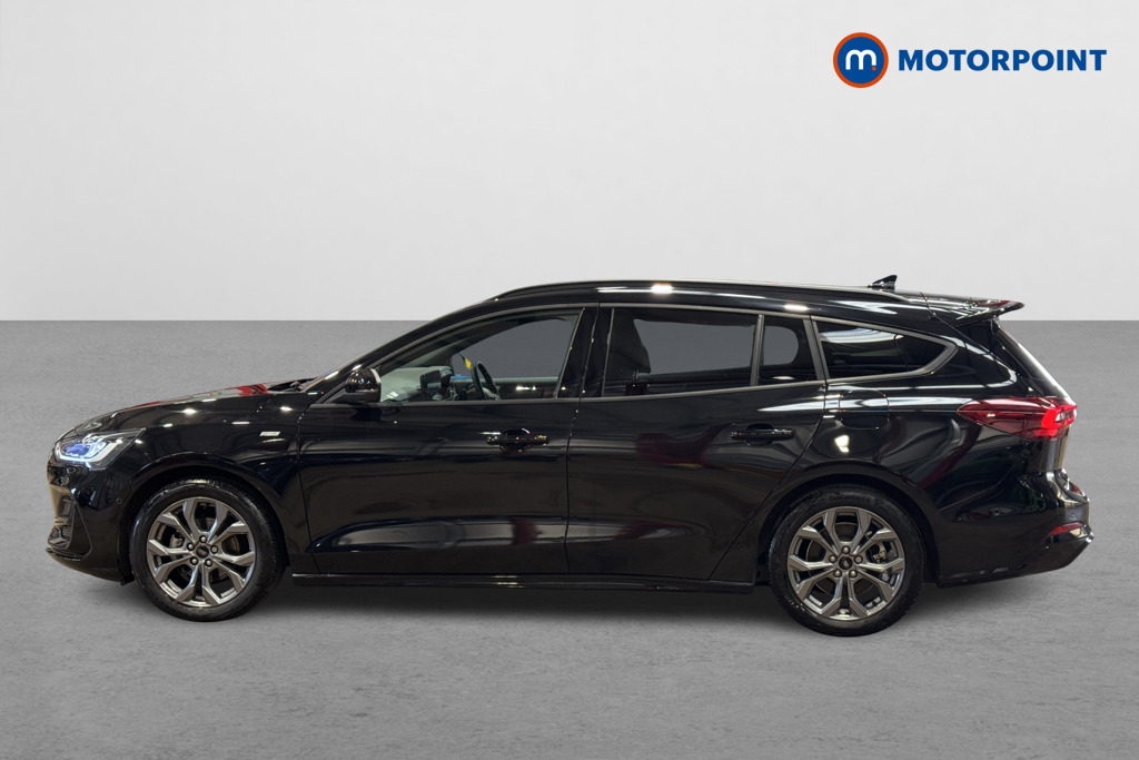 Ford Focus St-Line Manual Petrol Estate - Stock Number (1593363) - Passenger side