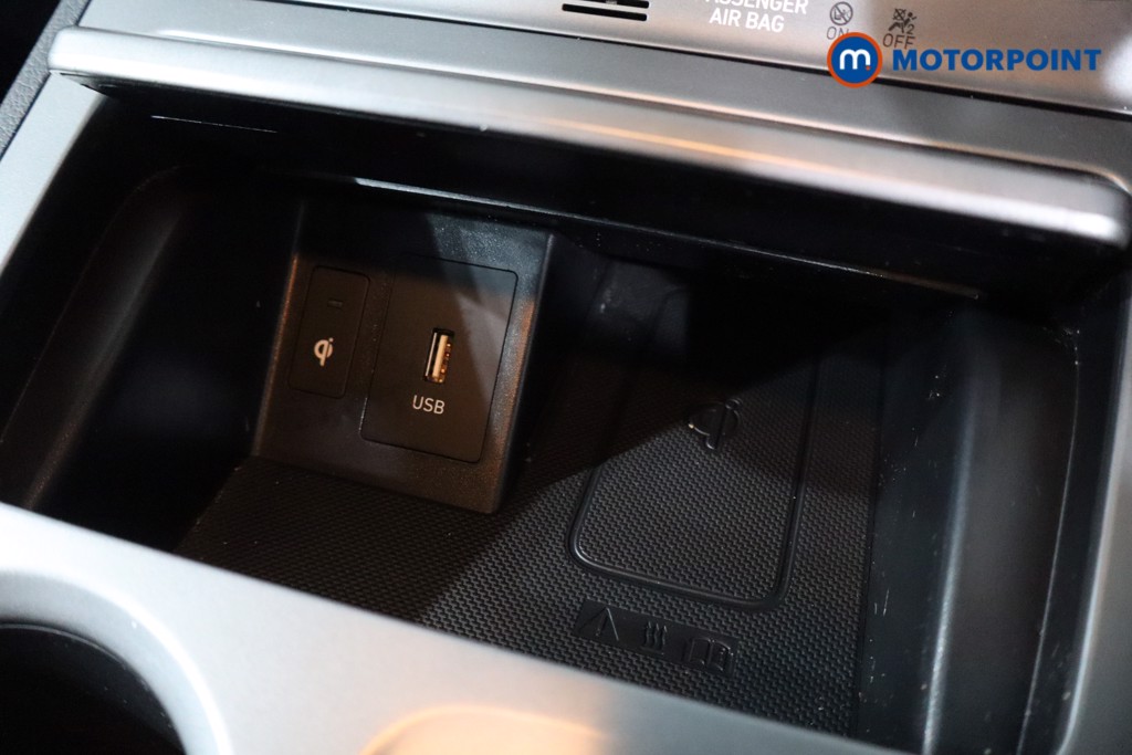 Hyundai Kona Premium Automatic Electric SUV - Stock Number (1593418) - 17th supplementary image