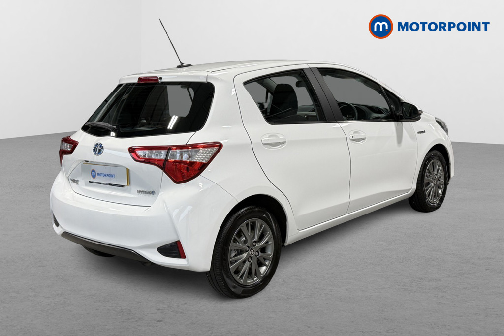 Toyota Yaris Icon Automatic Petrol-Electric Hybrid Hatchback - Stock Number (1593622) - Drivers side rear corner