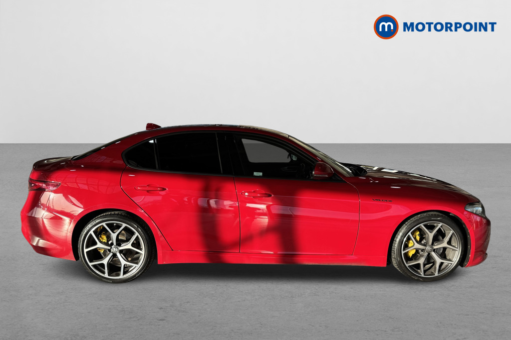 Alfa Romeo Giulia Veloce Automatic Petrol Saloon - Stock Number (1594264) - Drivers side