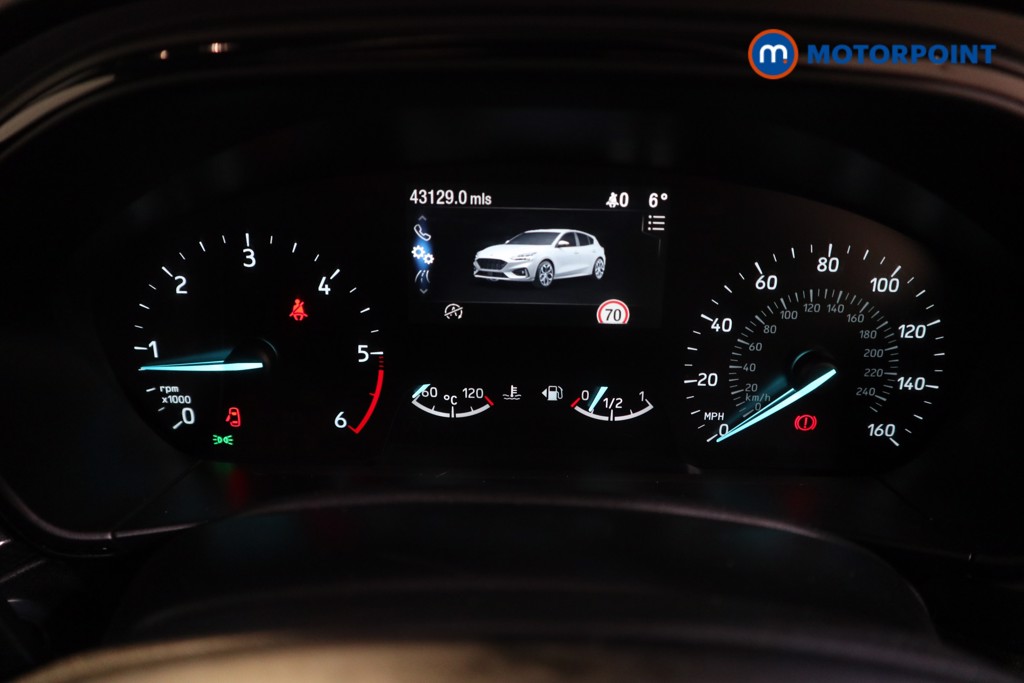 Ford Focus St-Line Edition Manual Diesel Hatchback - Stock Number (1594450) - 4th supplementary image