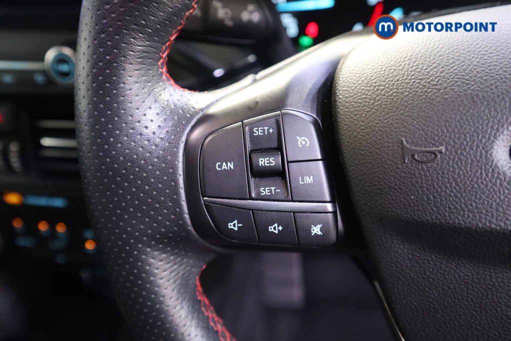 Ford Focus St-Line Edition Manual Diesel Hatchback - Stock Number (1594450) - 5th supplementary image