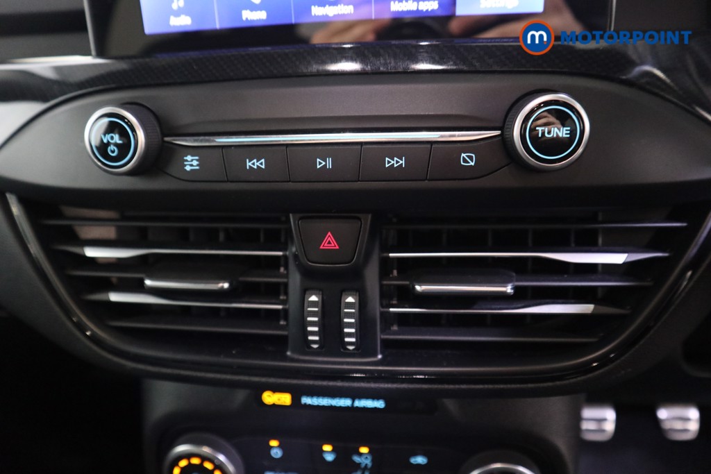 Ford Focus St-Line Edition Manual Diesel Hatchback - Stock Number (1594450) - 7th supplementary image