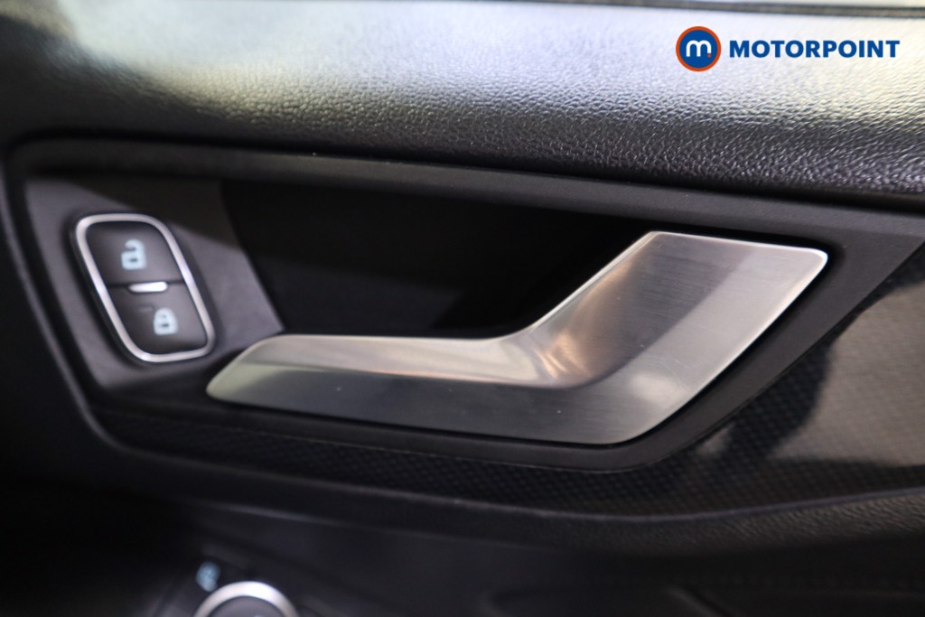 Ford Focus St-Line Edition Manual Diesel Hatchback - Stock Number (1594450) - 10th supplementary image