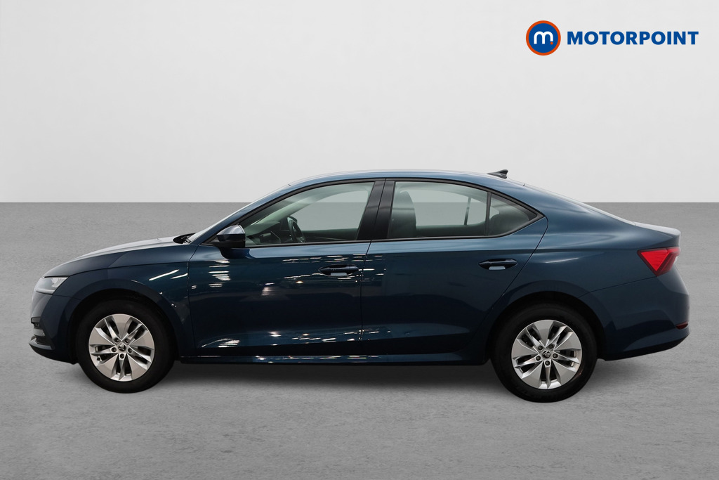 Skoda Octavia Se Technology Manual Diesel Hatchback - Stock Number (1594508) - Passenger side