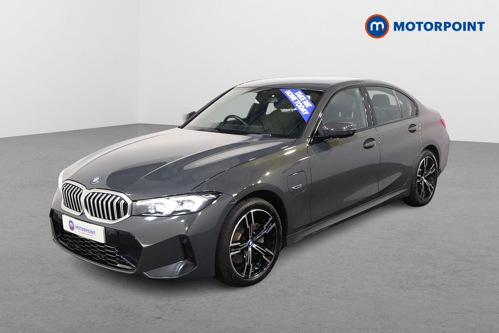 BMW 3 Series M Sport Automatic Petrol Plug-In Hybrid Saloon - Stock Number (1594642) - Passenger side front corner