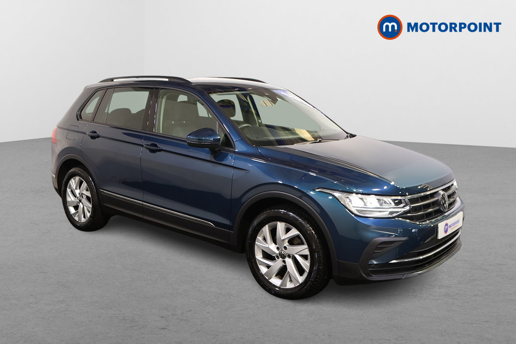 Volkswagen Tiguan Life Manual Diesel SUV - Stock Number (1594643) - Drivers side front corner