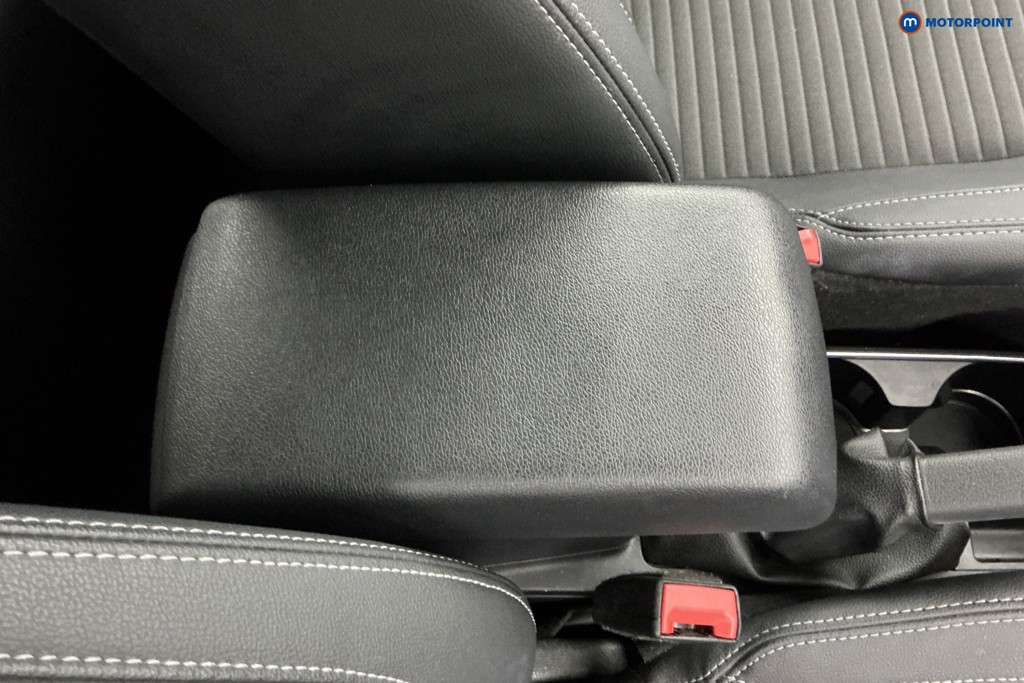 Ford Ecosport Titanium Manual Petrol SUV - Stock Number (1594697) - 14th supplementary image