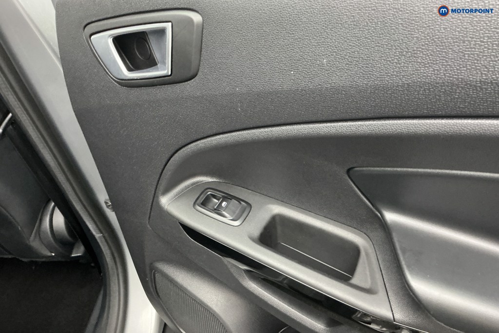 Ford Ecosport Titanium Manual Petrol SUV - Stock Number (1594697) - 26th supplementary image