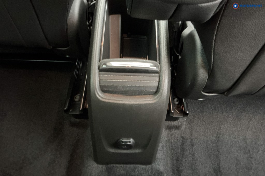 Vauxhall Crossland Ultimate Manual Diesel SUV - Stock Number (1594699) - 10th supplementary image