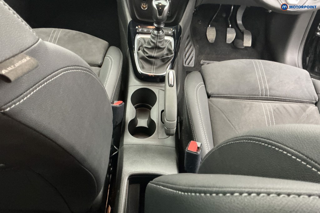 Vauxhall Crossland Ultimate Manual Diesel SUV - Stock Number (1594699) - 11th supplementary image