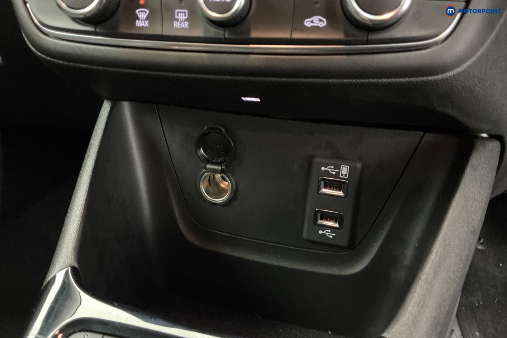 Vauxhall Crossland Ultimate Manual Diesel SUV - Stock Number (1594699) - 16th supplementary image