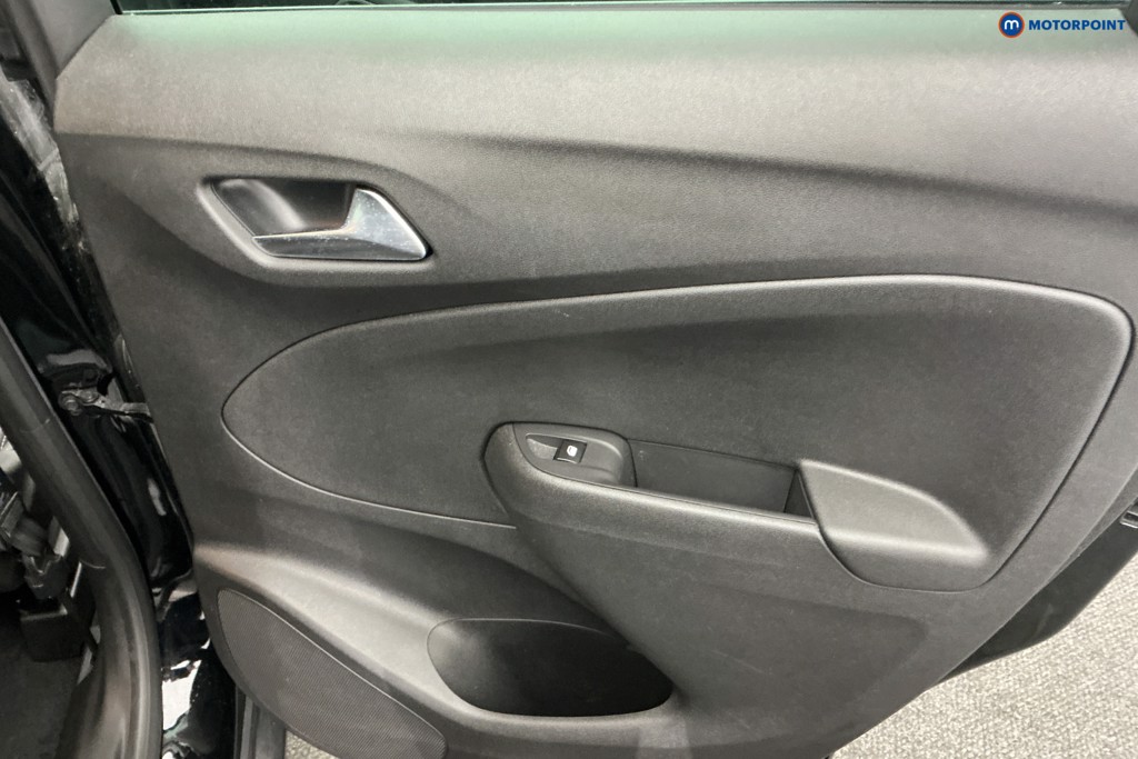 Vauxhall Crossland Ultimate Manual Diesel SUV - Stock Number (1594699) - 24th supplementary image