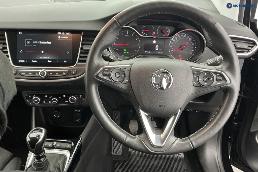 Vauxhall Crossland Ultimate Manual Diesel SUV - Stock Number (1594699) - 1st supplementary image