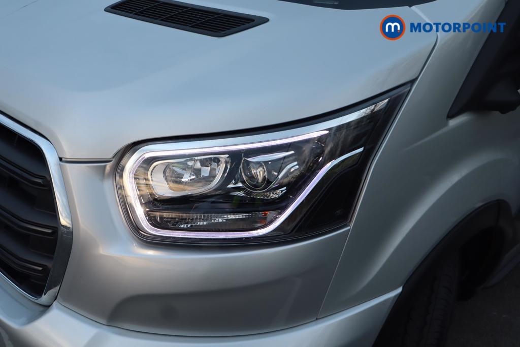 Ford Transit Limited Automatic Diesel Medium Roof Van - Stock Number (1594788) - 9th supplementary image