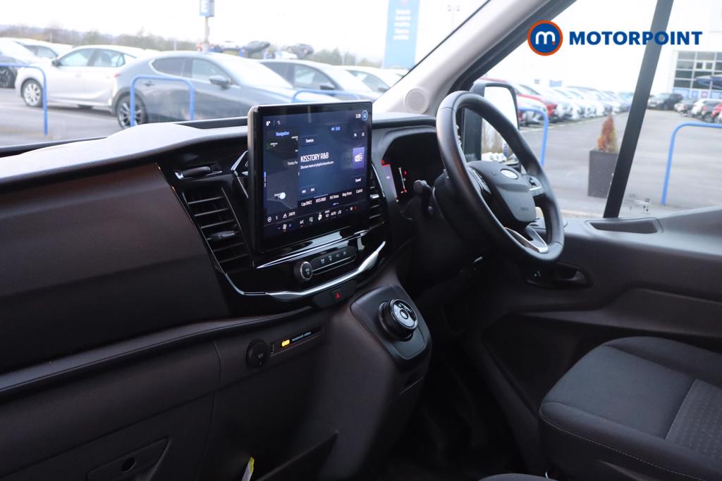 Ford Transit Limited Automatic Diesel Medium Roof Van - Stock Number (1594788) - 11th supplementary image