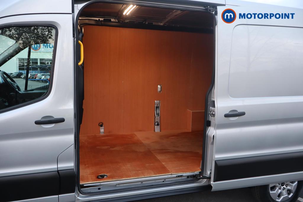 Ford Transit Limited Automatic Diesel Medium Roof Van - Stock Number (1594788) - 13th supplementary image
