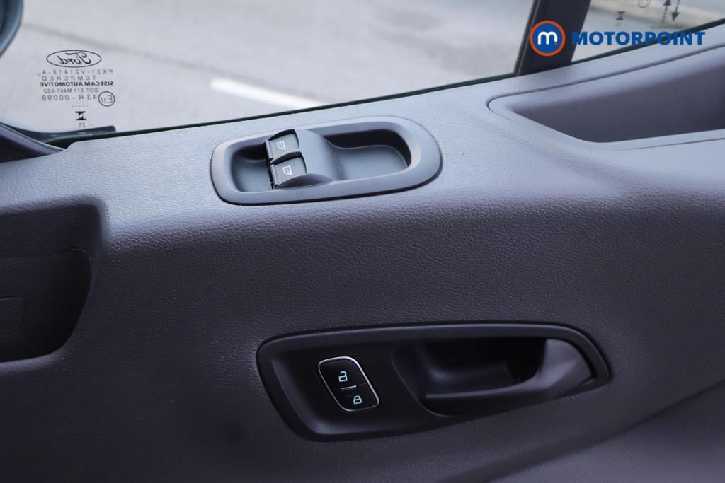 Ford Transit Limited Automatic Diesel Medium Roof Van - Stock Number (1594788) - Passenger side