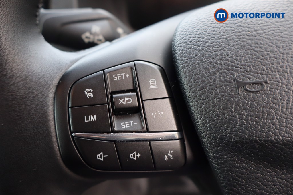 Ford Transit Limited Manual Diesel High Volume-High Roof Van - Stock Number (1594791) - 6th supplementary image