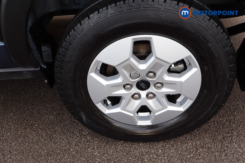 Ford Transit Limited Manual Diesel High Volume-High Roof Van - Stock Number (1594791) - 9th supplementary image