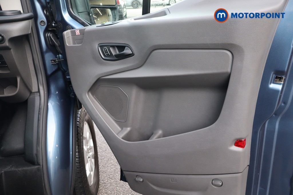 Ford Transit Limited Manual Diesel High Volume-High Roof Van - Stock Number (1594791) - 21st supplementary image