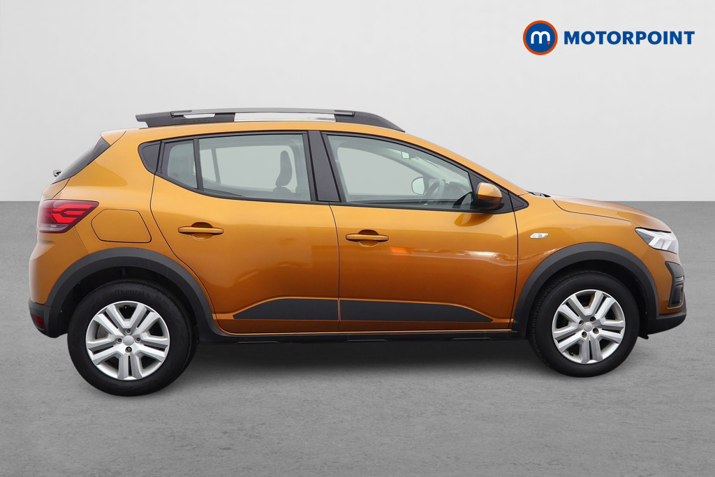 Dacia Sandero Stepway Expression Manual Petrol Hatchback - Stock Number (1595122) - Drivers side