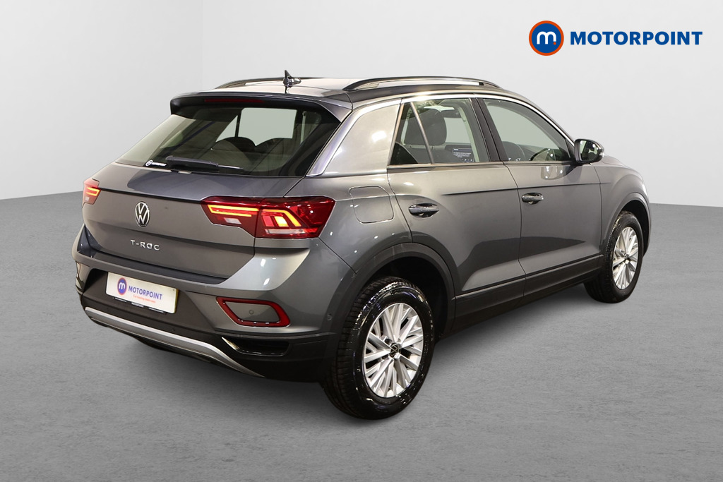 Volkswagen T-Roc Life Manual Petrol SUV - Stock Number (1595150) - Drivers side rear corner