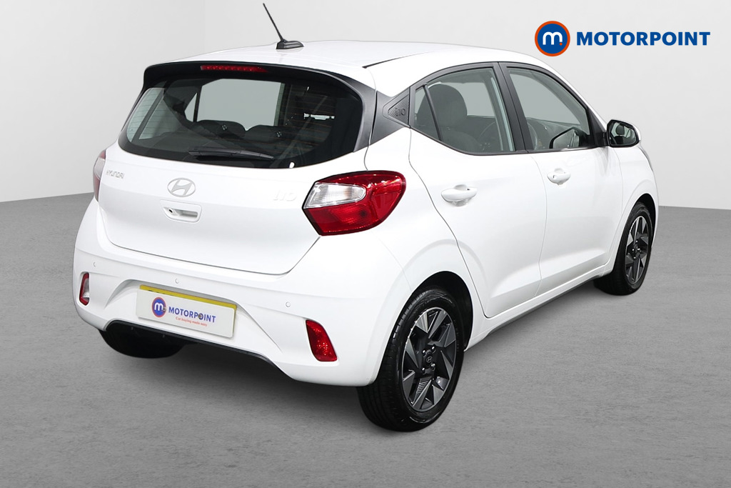 Hyundai I10 Advance Automatic Petrol Hatchback - Stock Number (1595377) - Drivers side rear corner
