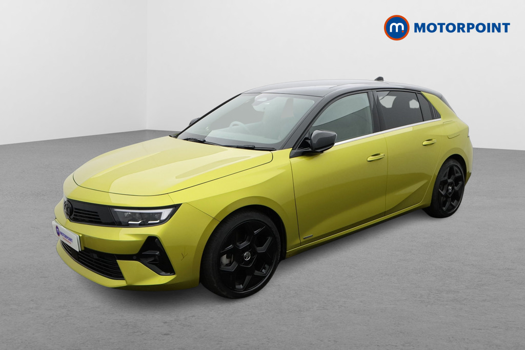 Vauxhall Astra Ultimate Automatic Petrol Plug-In Hybrid Hatchback - Stock Number (1595387) - Passenger side front corner