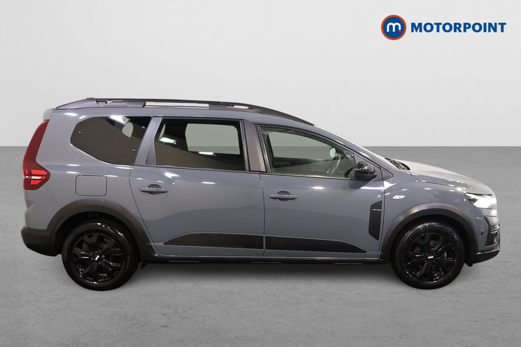 Dacia Jogger Extreme Se Manual Petrol People Carrier - Stock Number (1595644) - Drivers side