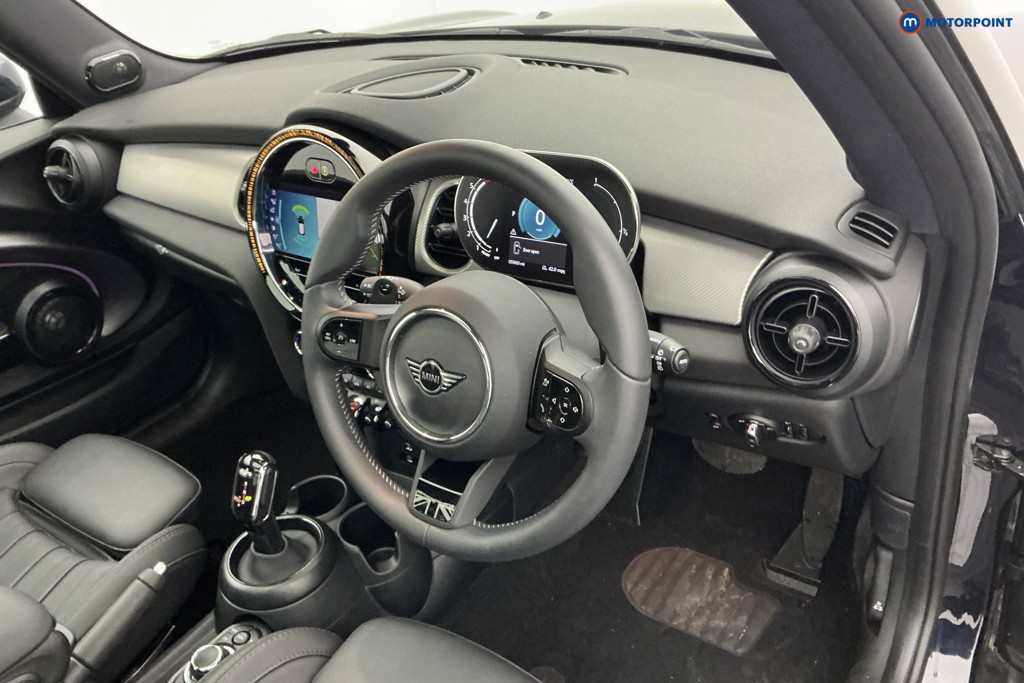 Mini Hatchback Cooper S Exclusive Automatic Petrol Hatchback - Stock Number (1595657) - 7th supplementary image