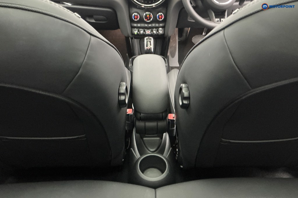 Mini Hatchback Cooper S Exclusive Automatic Petrol Hatchback - Stock Number (1595657) - 10th supplementary image