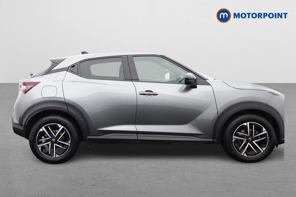 Nissan Juke N-Connecta Automatic Petrol SUV - Stock Number (1595676) - Drivers side