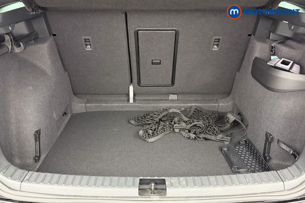 Skoda Karoq Sportline Edition Manual Petrol SUV - Stock Number (1595681) - 21st supplementary image