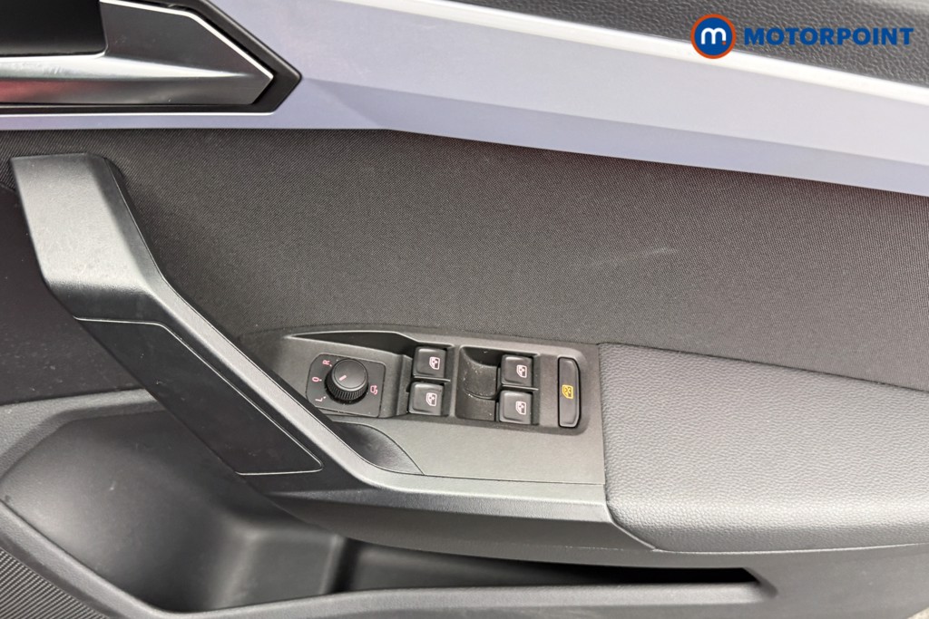 Seat Arona FR Manual Petrol SUV - Stock Number (1595694) - 16th supplementary image