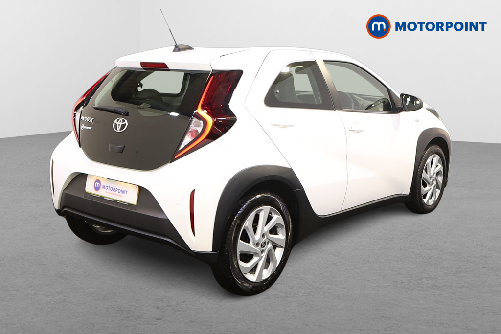 Toyota Aygo X Pure Manual Petrol Hatchback - Stock Number (1595752) - Drivers side rear corner