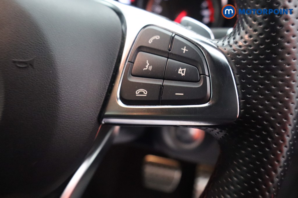 Mercedes-Benz GLA Amg Line Automatic Petrol SUV - Stock Number (1595791) - 4th supplementary image