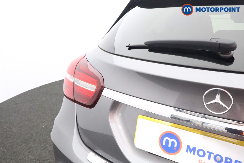 Mercedes-Benz GLA Amg Line Automatic Petrol SUV - Stock Number (1595791) - 29th supplementary image