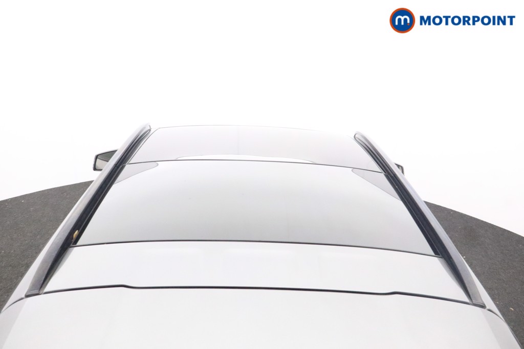 Mercedes-Benz GLA Amg Line Automatic Petrol SUV - Stock Number (1595791) - 32nd supplementary image